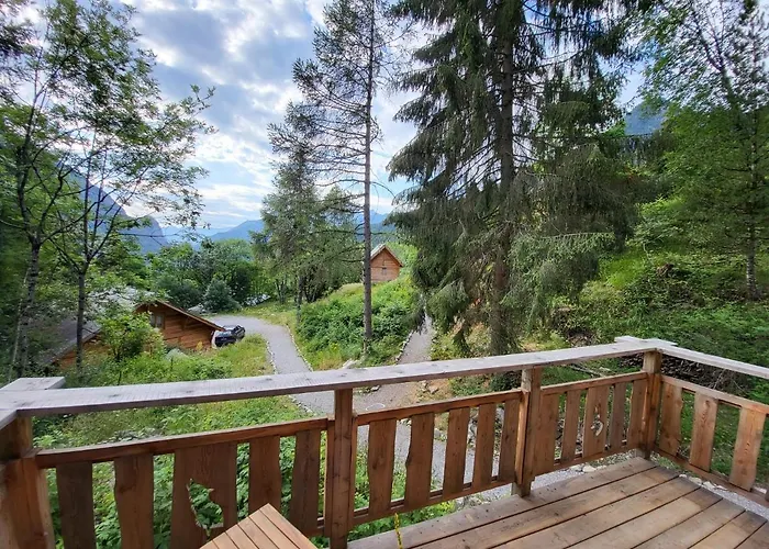 Les Cabanes Du Domaine De L Esperluette